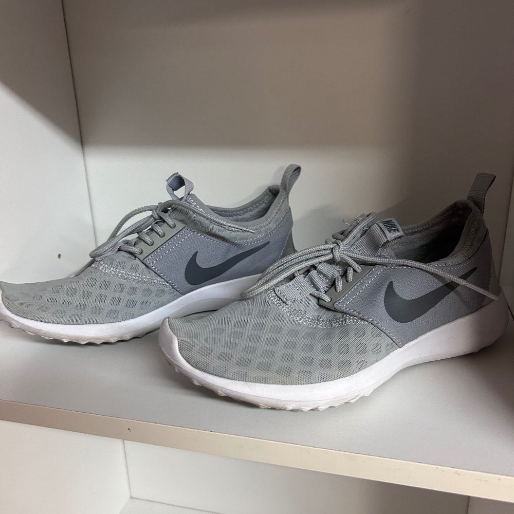 Nike runners